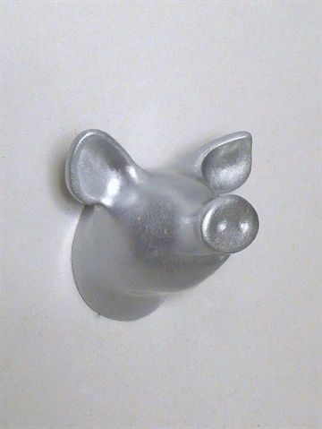 Dear Piggy - knage, design Jorine Oosterhoff, sølvlakeret polystone og metal m. indstøbt skrue (incl. plug). 