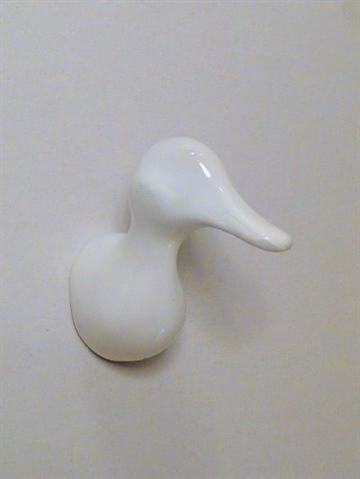 Dear Duck - knage, design Jorine Oosterhoff, hvidlakeret polystone og metal m. indstøbt skrue (incl. plug). 