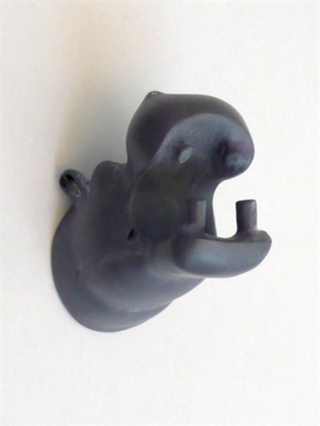 Dear Hippo - knage, design Jorine Oosterhoff, mat grålakeret polystone og metal m. indstøbt skrue (incl. plug).