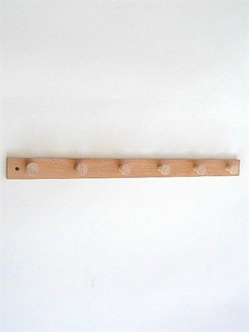 BB - design knagerække m. 6 knager i massiv ulakeret bøgetræ - 56 cm. ( inkl. skruer og plugs )..