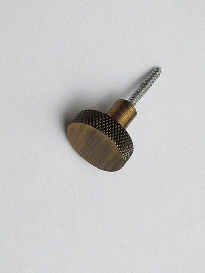 Klassisk knop knage m. kantmønster, patineret messingbelagt metal, lille - EGNET TIL VÆG.