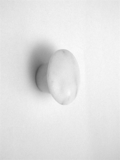 Hvælvet hvid marmor knage m. hals ( til bøjle ) og skrue, lille - EGNET TIL VÆG.